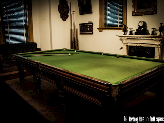 Como House Billiards Room